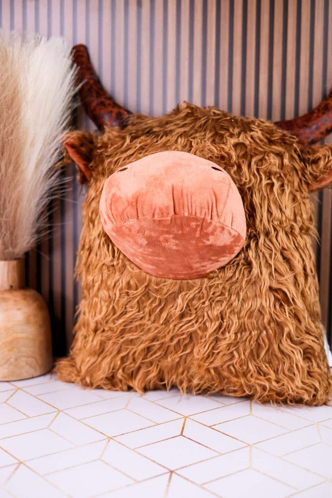 17" Highland Cow Pillow - Whiskey Skies - SPECIAL T IMPORTS INC