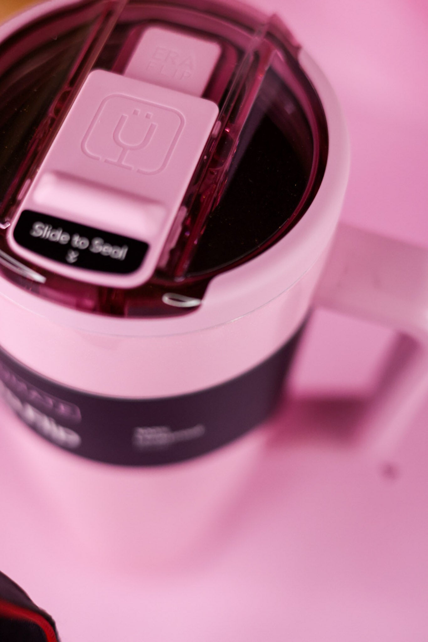 Brumate Petal Pink 40oz Era Flip Tumbler