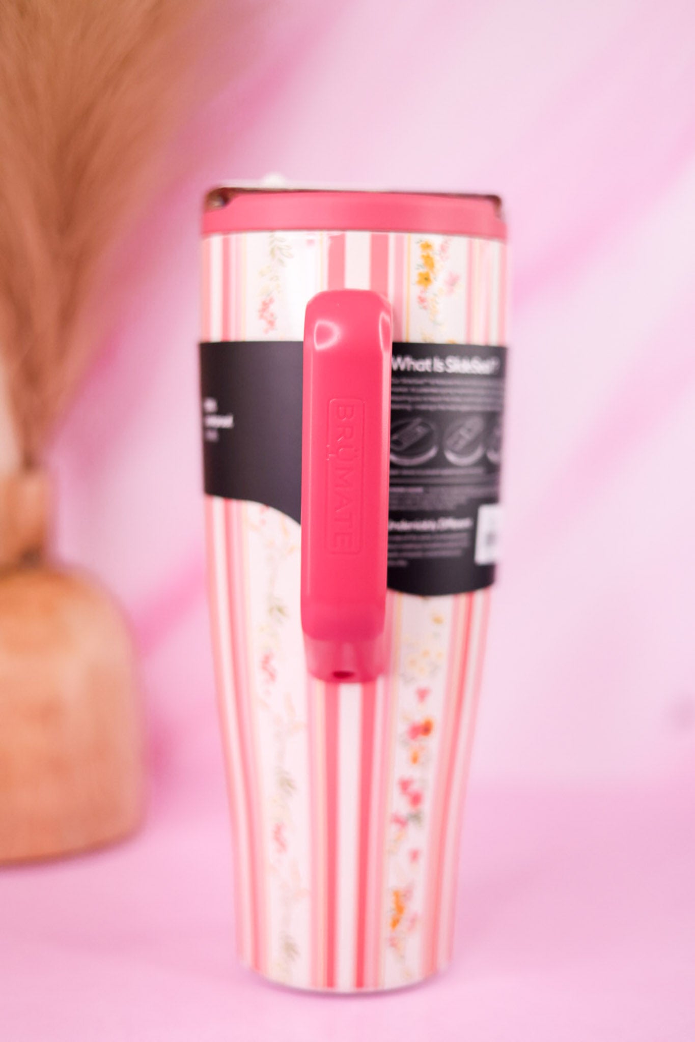 Brumate Cascading Florals 40oz Era Flip Tumbler