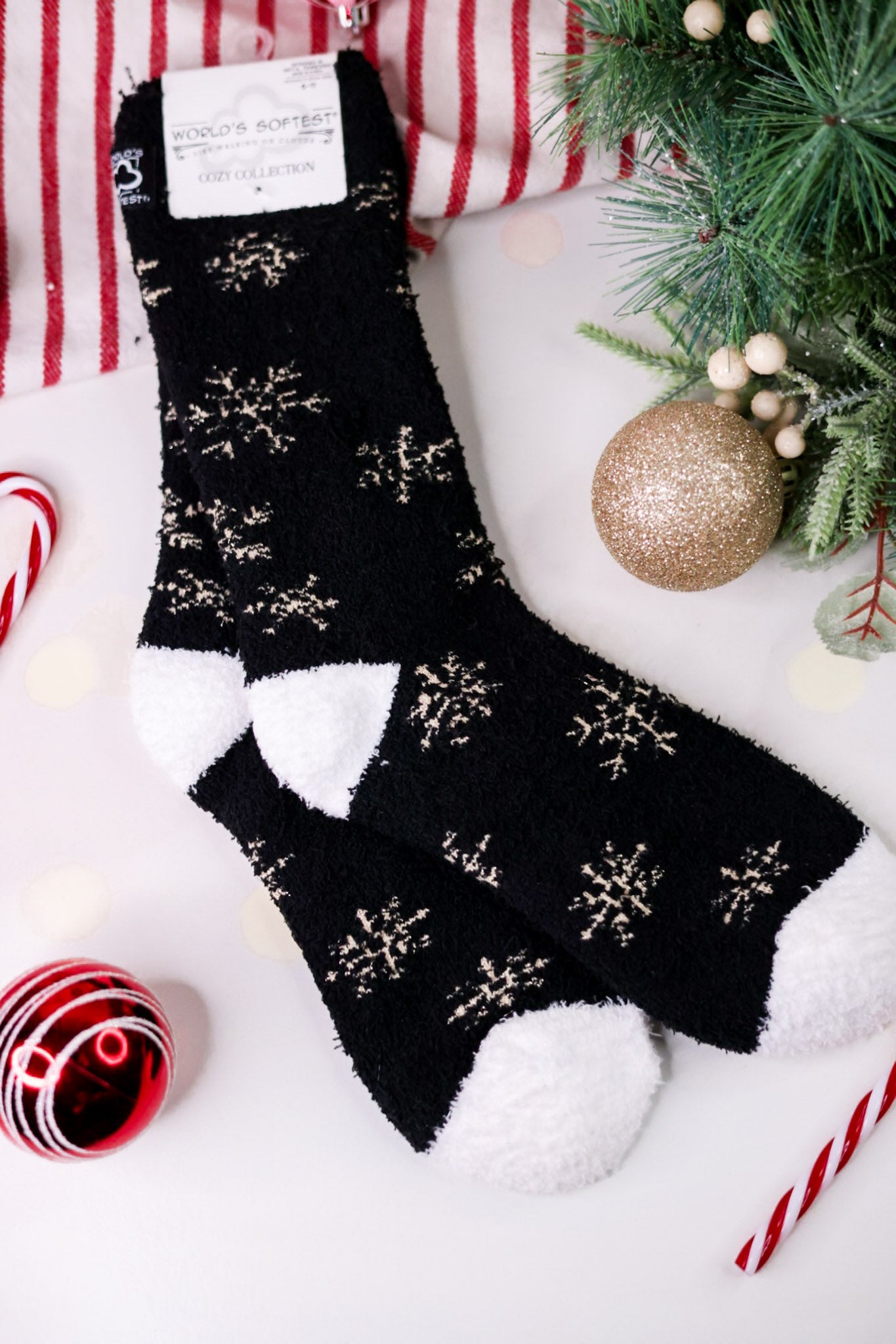 Black & White Winter Snowflake Socks