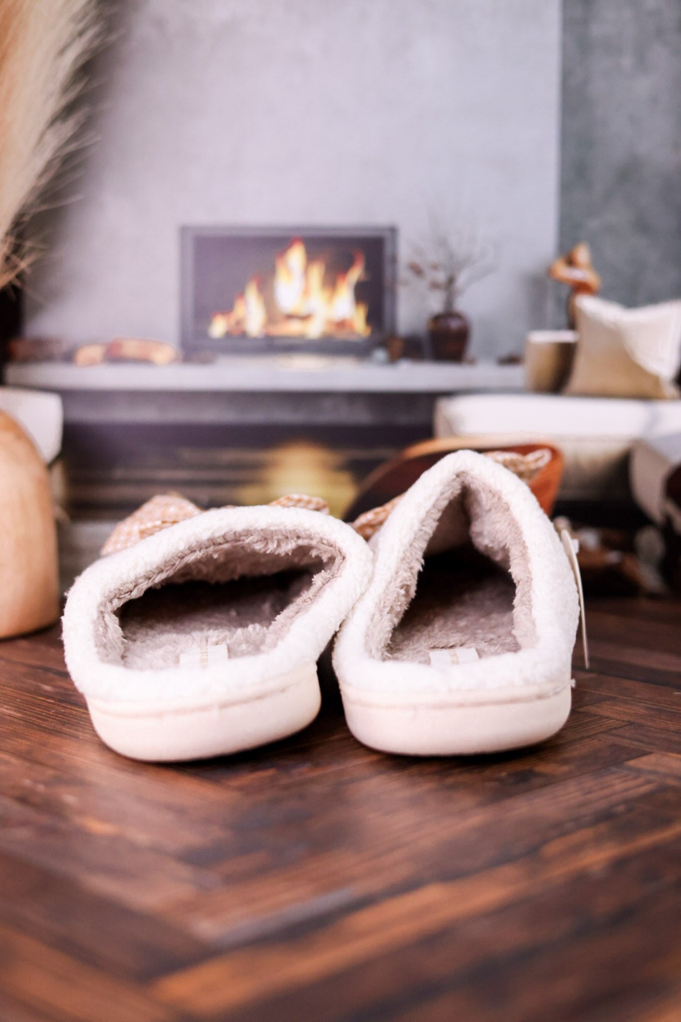 Fuzzy Slippers With Maple Gingham Bow