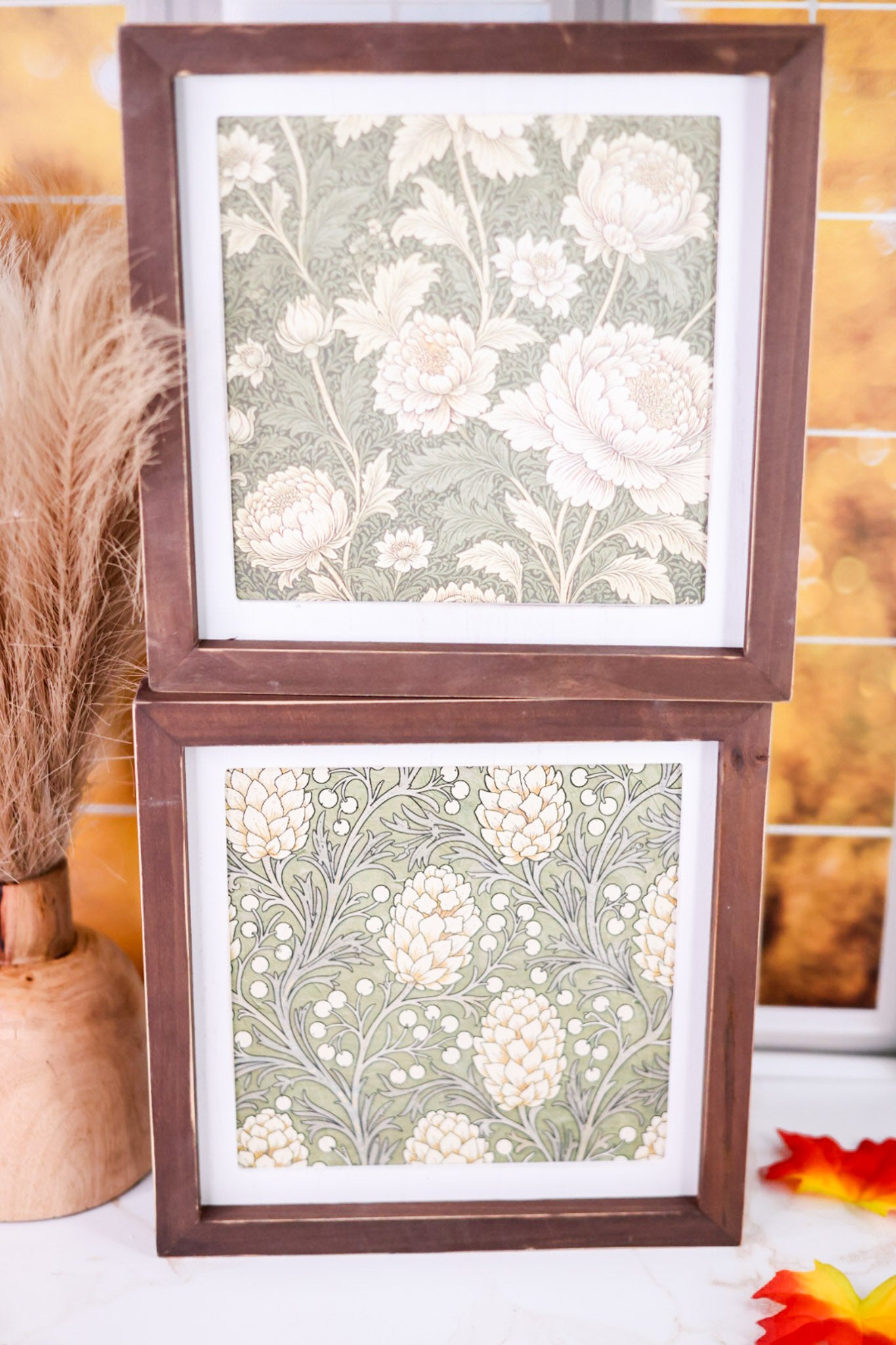 10.5" Reversible Floral/Botanical Sign With Espresso Wood Frame