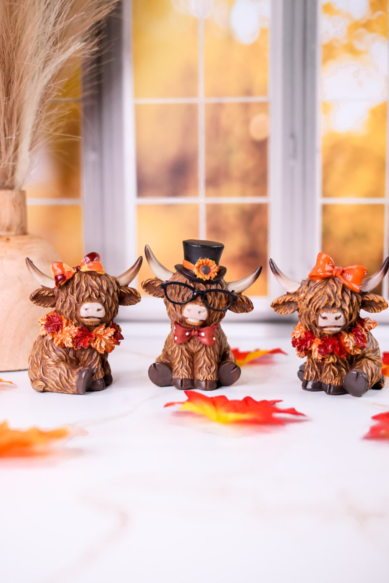 Harvest Highland Cow Resin Tabletop Decorations (3 Styles)