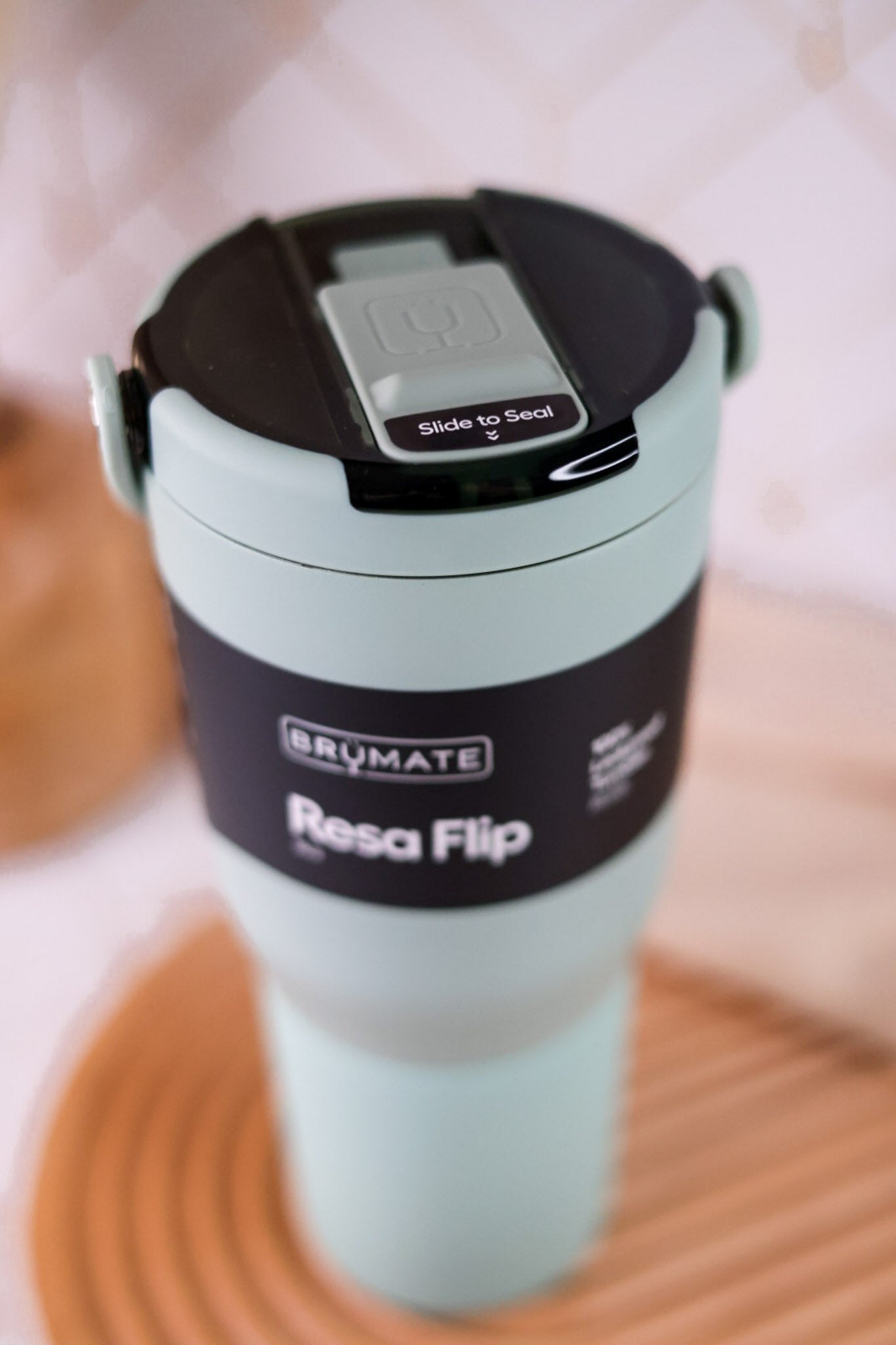 Brumate Sage 35oz Resa Flip Tumbler