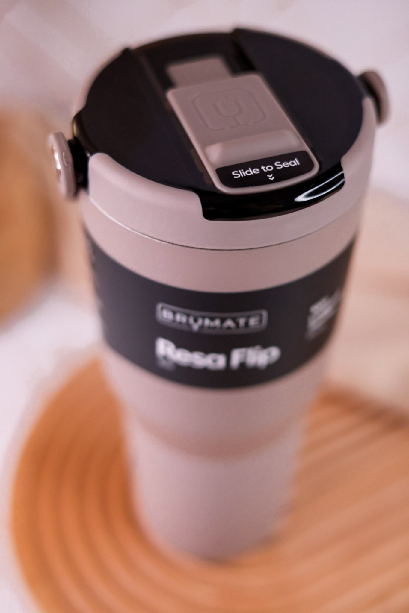 Brumate Mocha 35oz Resa Flip Tumbler