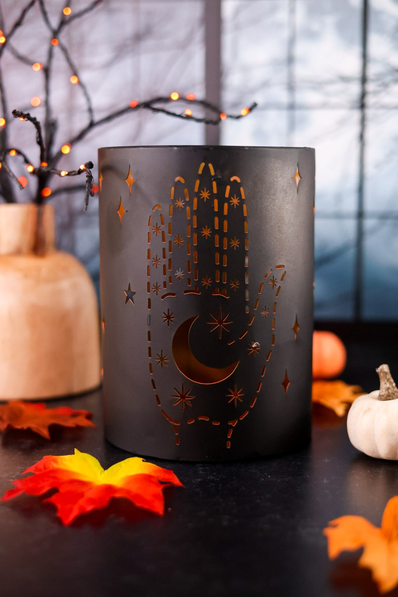 Metal Tarot Hand Silhouette Bucket