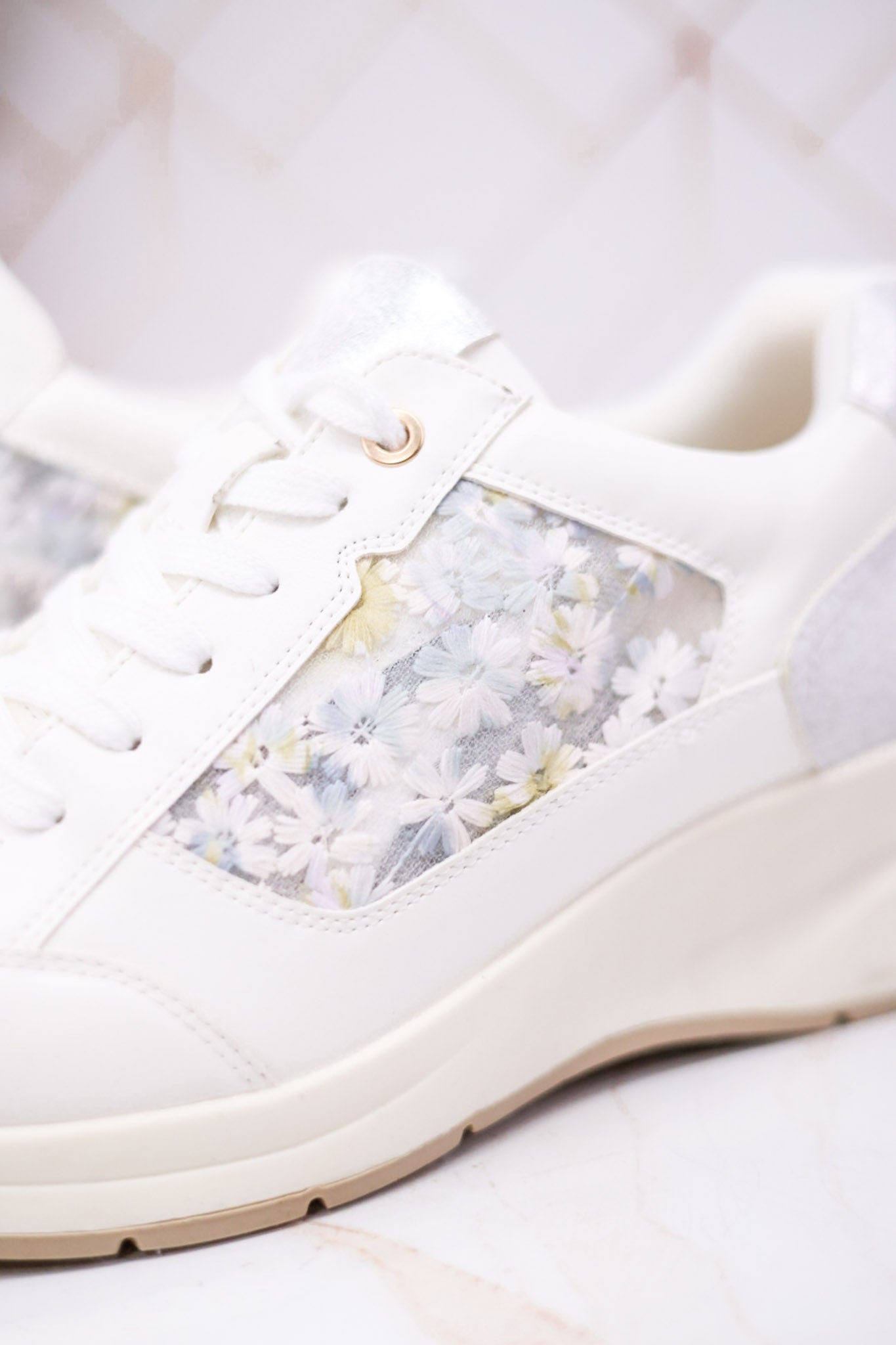 Trendy Wedge Sneakers W/ Floral Mesh Detail