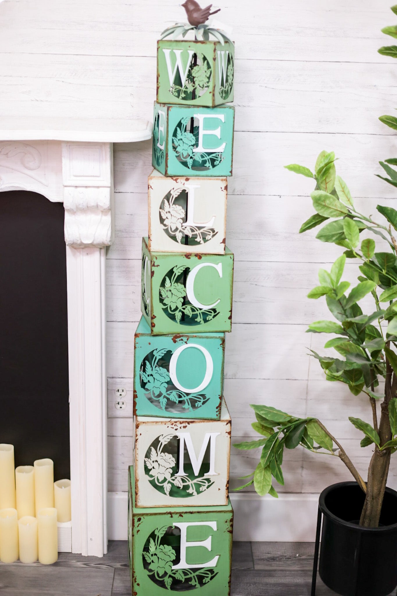 Welcome Tiered Block Stand