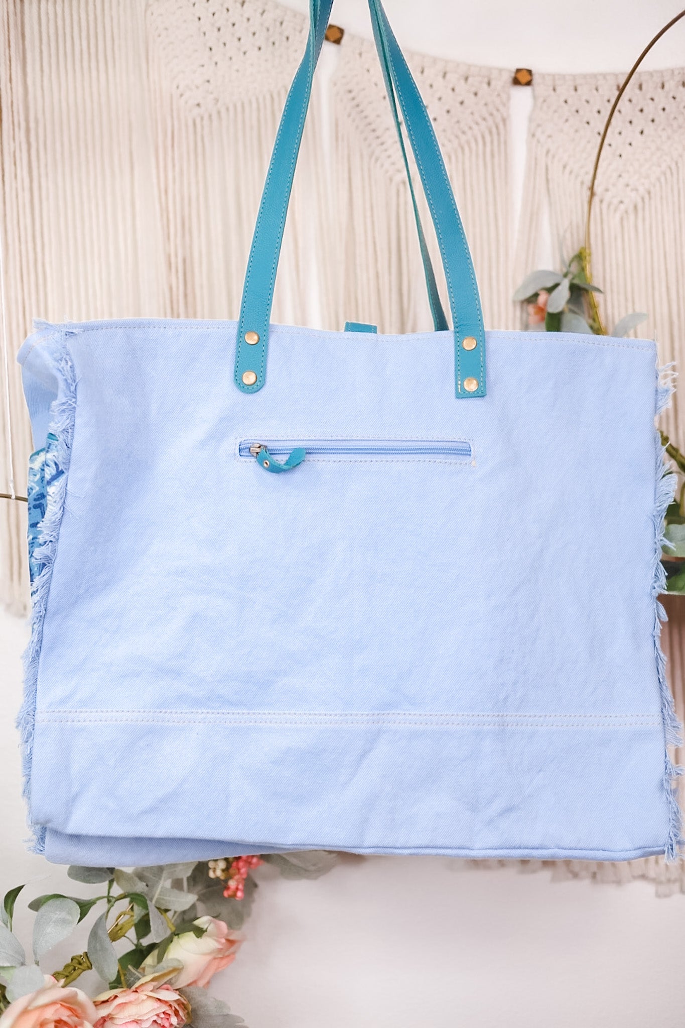Pinadora Weekender Bag