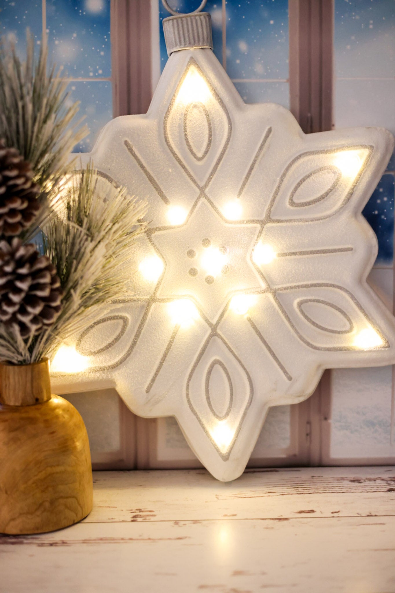 Metal White & Silver LED Snowflake Sign