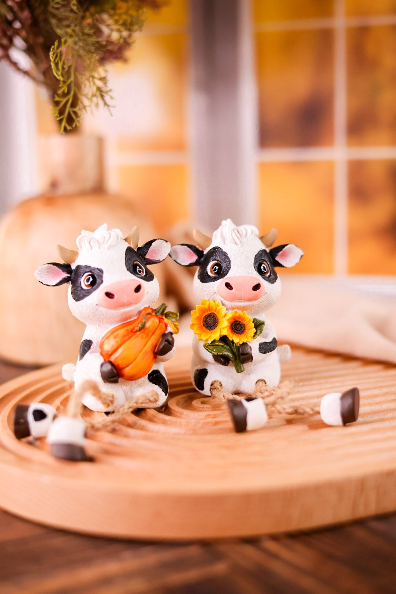 Harvest Dairy Calf Dangle Leg Resin Sitters (Two Styles)