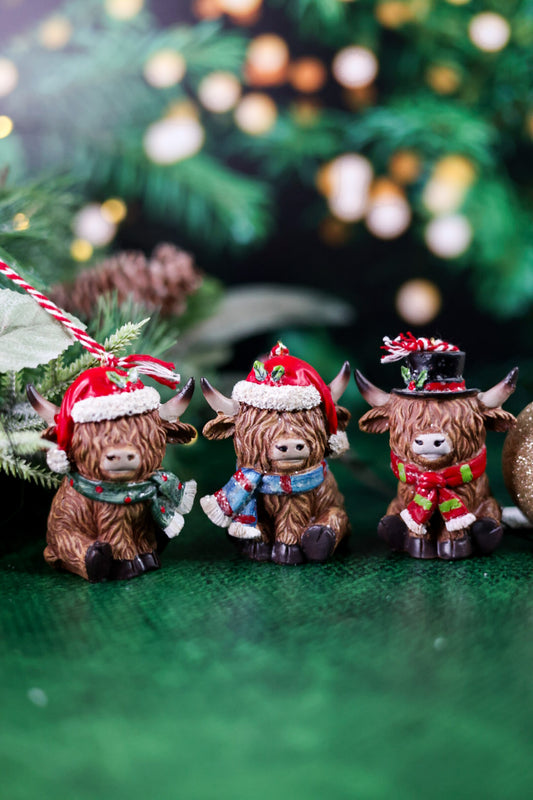 Resin Highland Cow Christmas Ornaments (3 Styles)