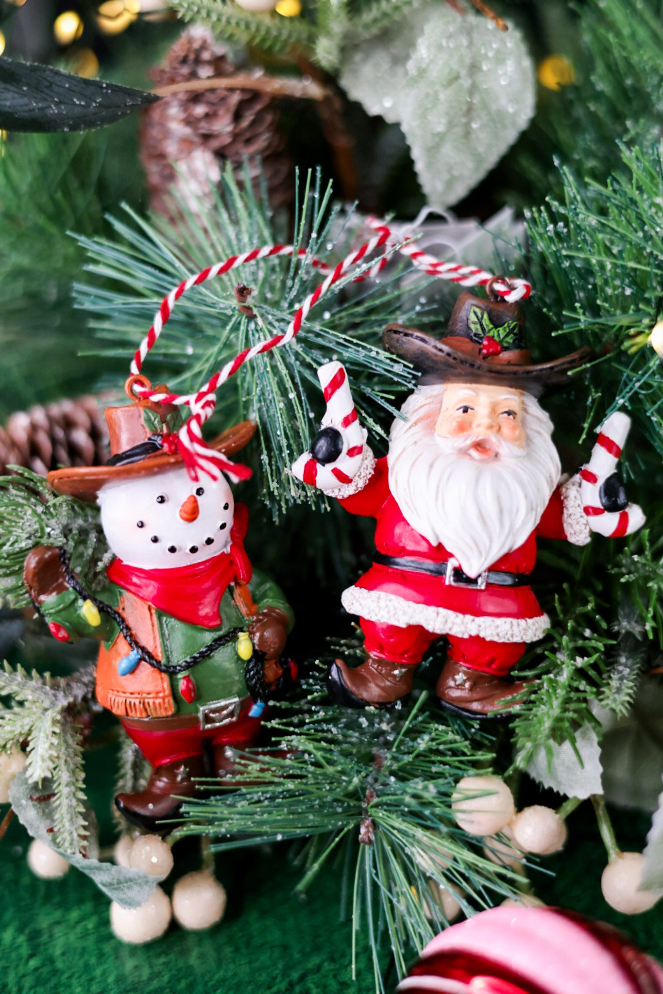 Western Christmas Santa & Frosty Resin Ornaments (2 Styles)