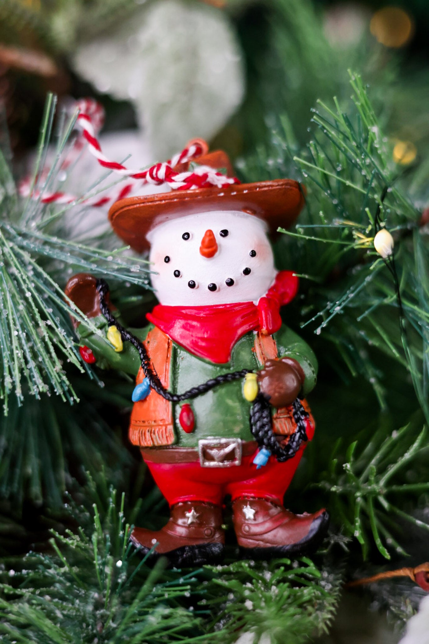 Western Christmas Santa & Frosty Resin Ornaments (2 Styles)
