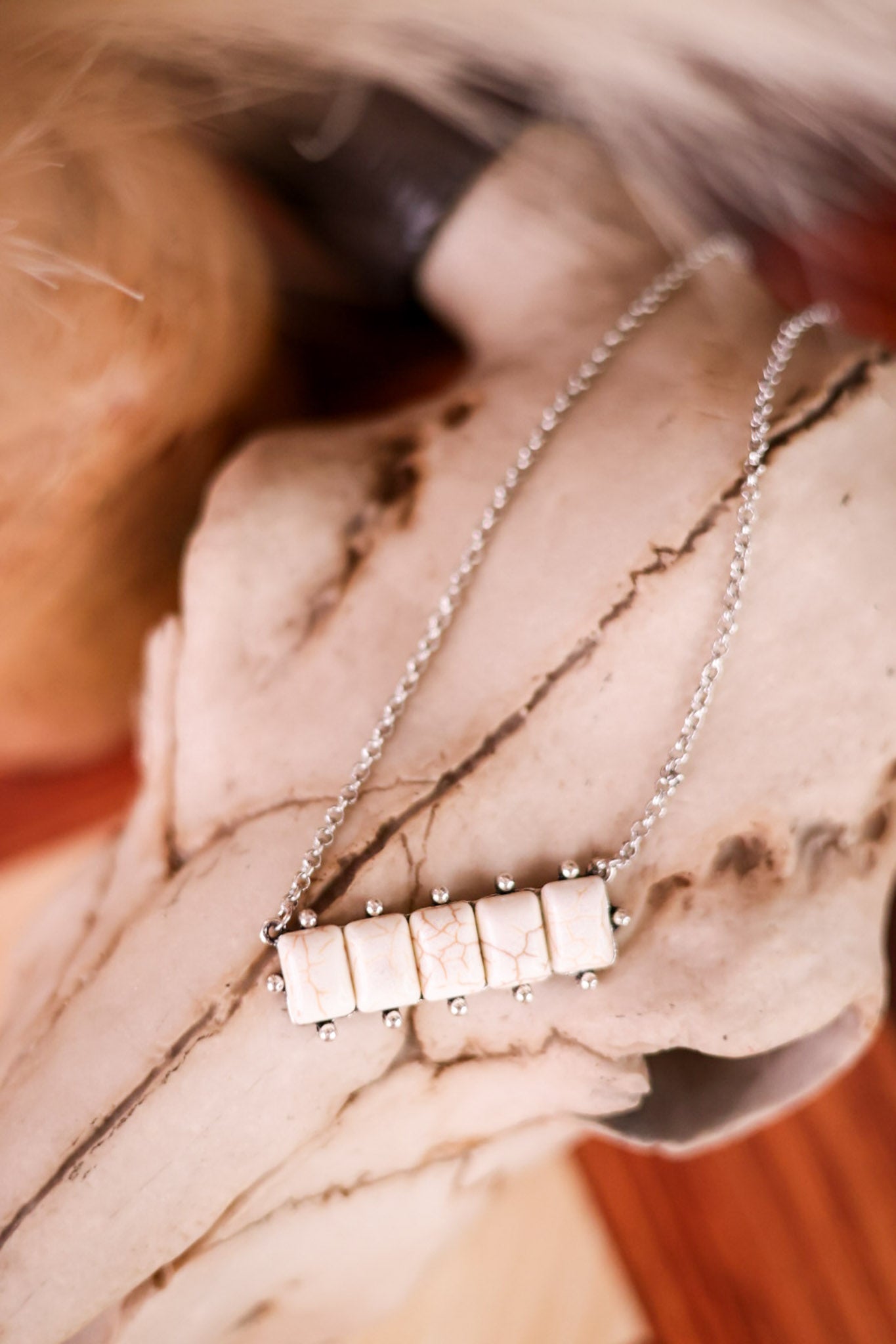 Western White Stone Bar Pendant Chain Necklace