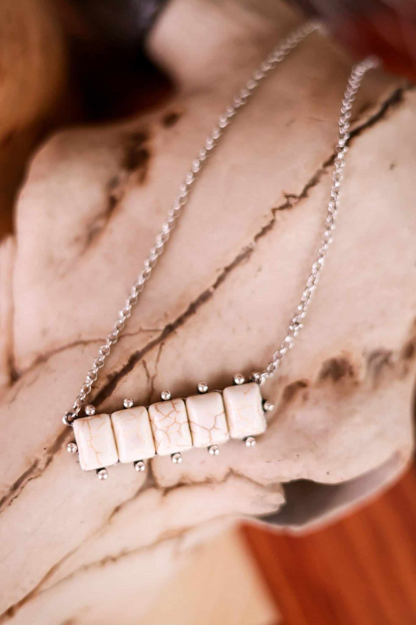 Western White Stone Bar Pendant Chain Necklace