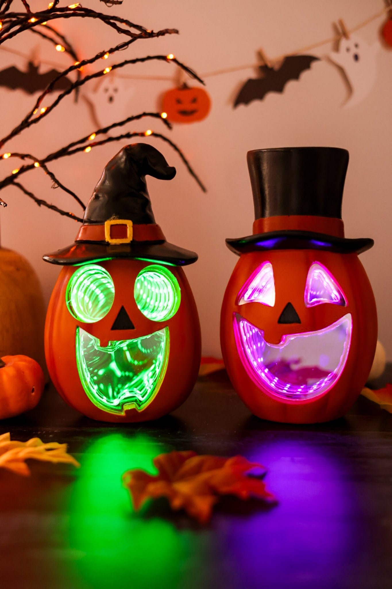 Resin Jack-O-Lantern With Infinity Mirror Light (2 Styles)
