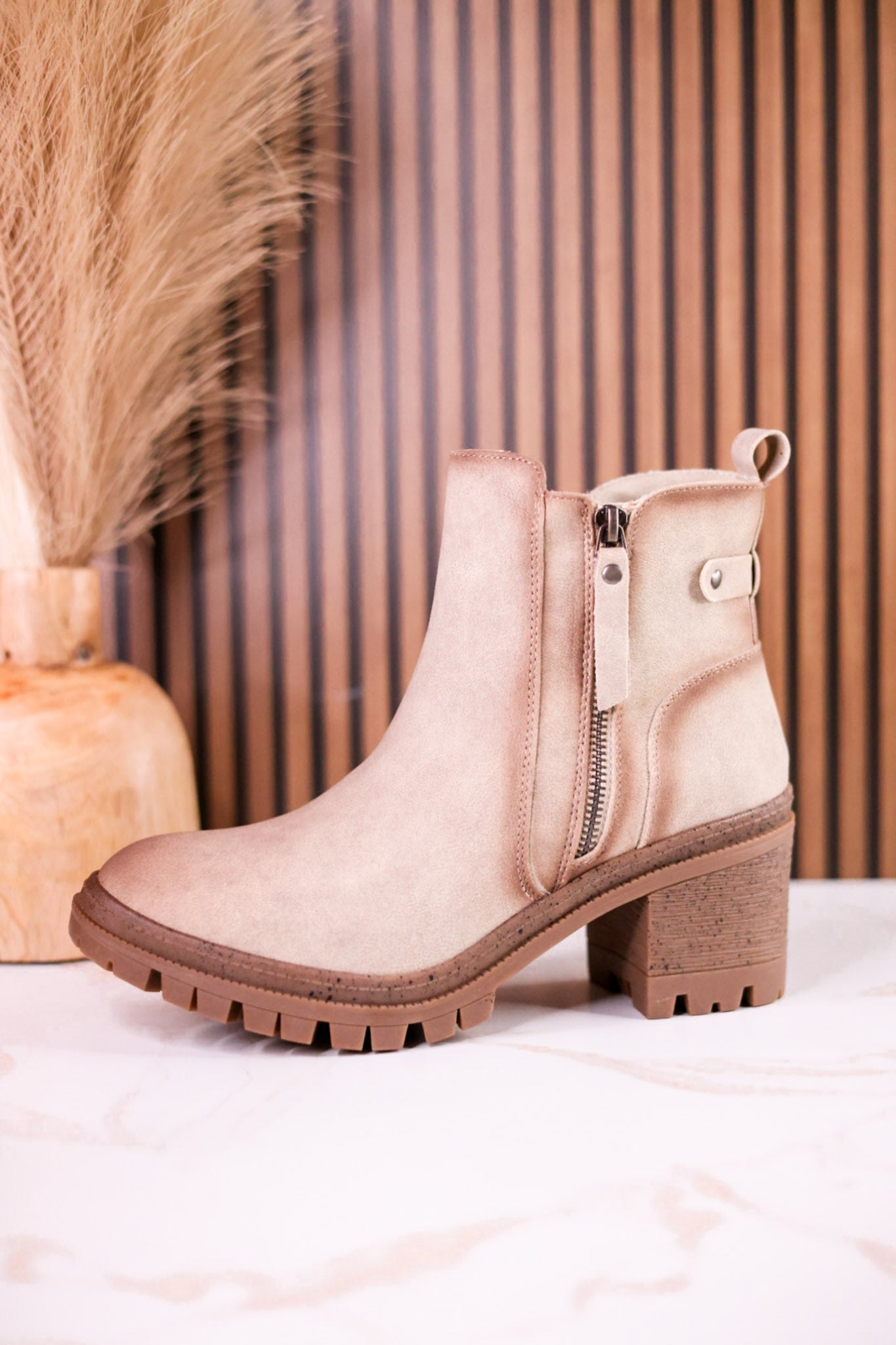 Beige Ankle Boots With Speckled Chunky Soles