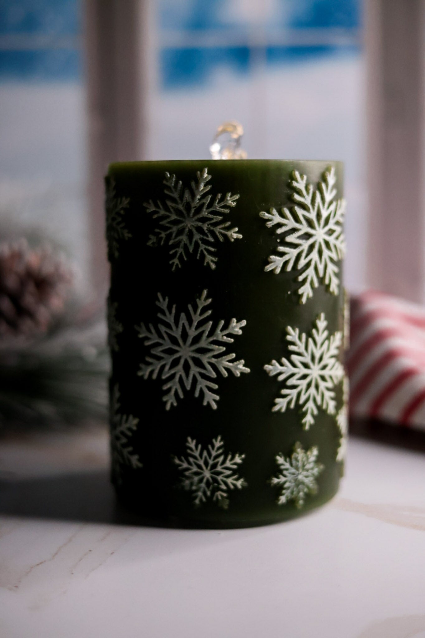 Pine Green Snowflake LED Water Fountain Candle