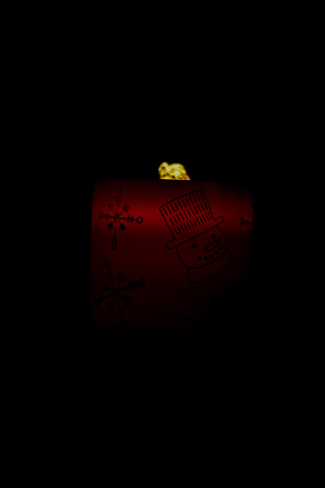 Red Snowman Patterned LED Water Fountain Candle