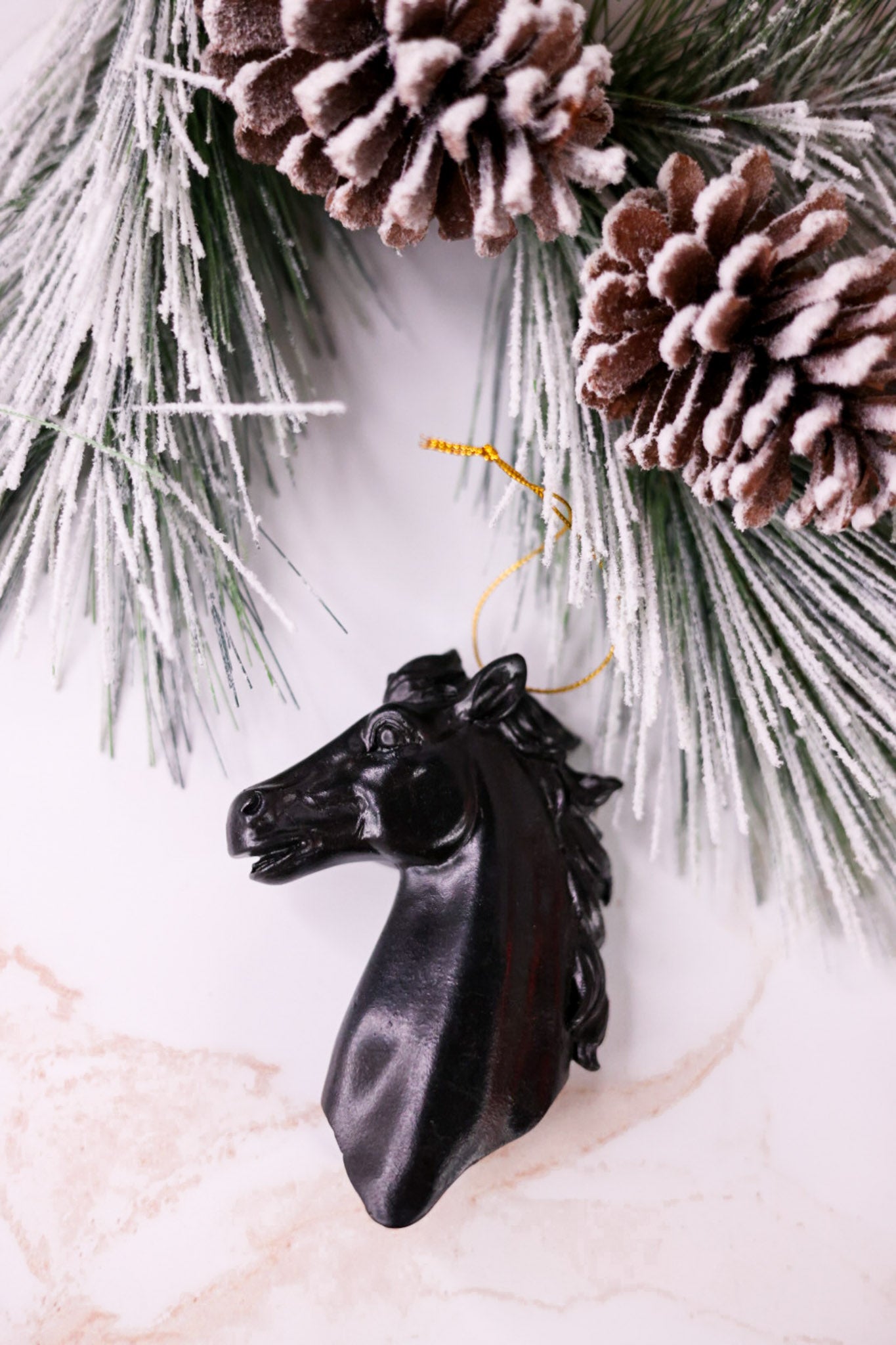 5" Resin Horse Head Ornament (4 Colors)