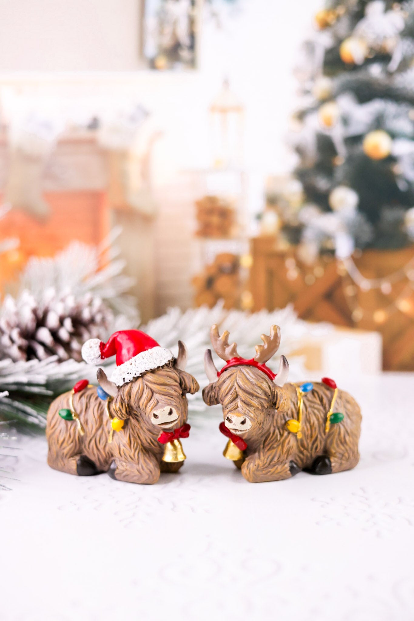 Resin Highland Cow W/ Christmas Lights Figurine (2 Styles)