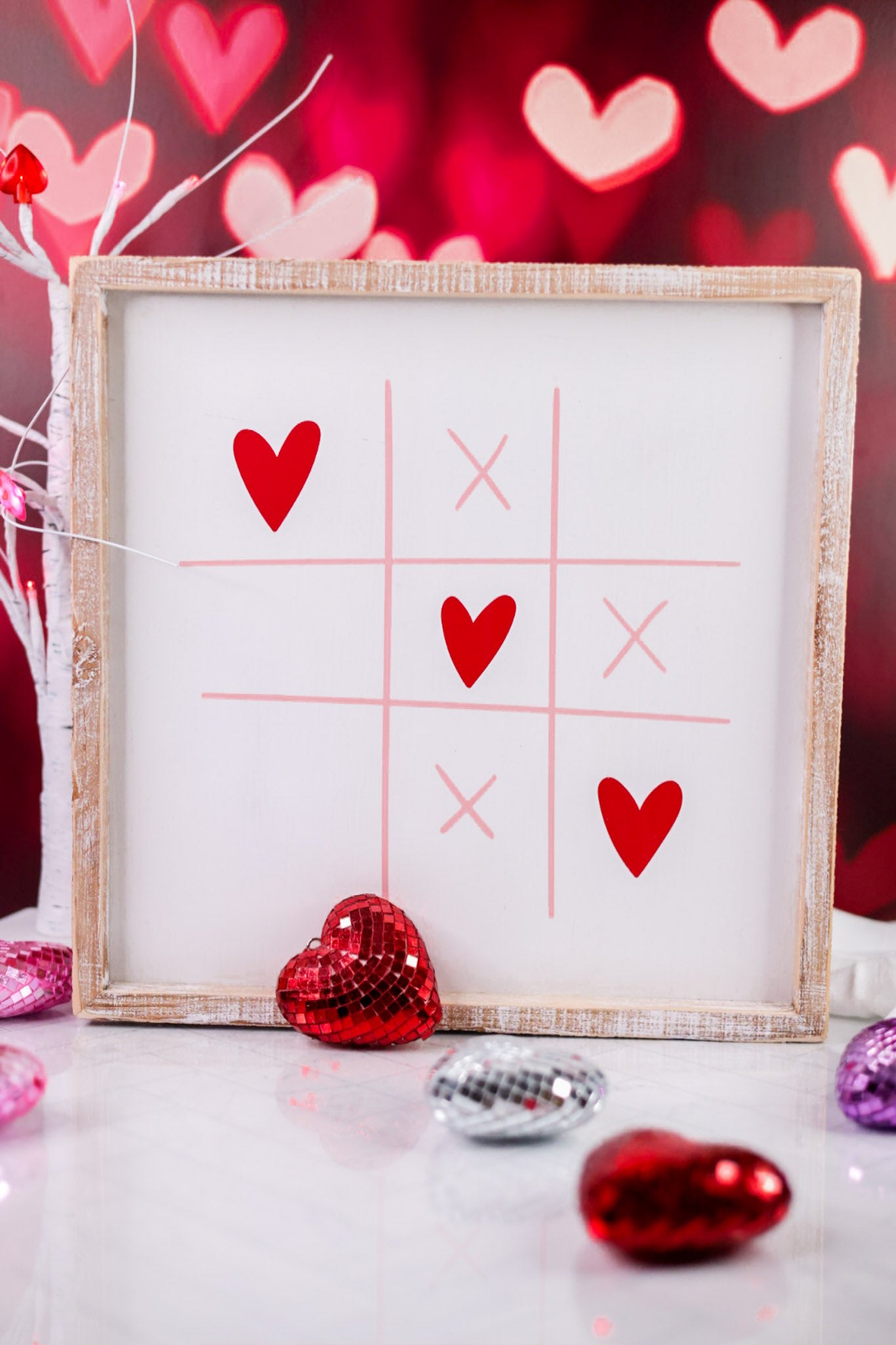 Reversible Sign with Tic Tac Toe Hearts/Clovers