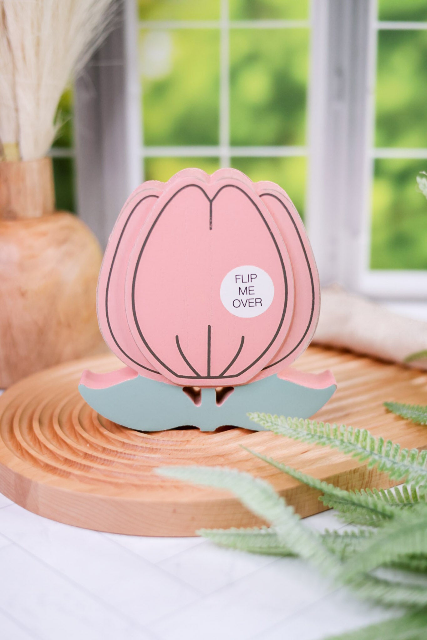 Wooden Pink Tulip Sitter