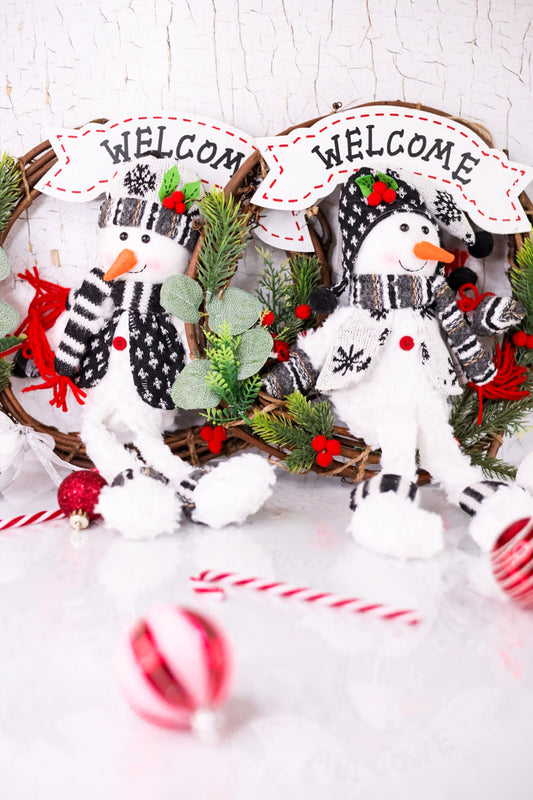 Snowflake Wishes Christmas Snowman Welcome Wreath (2 Styles)