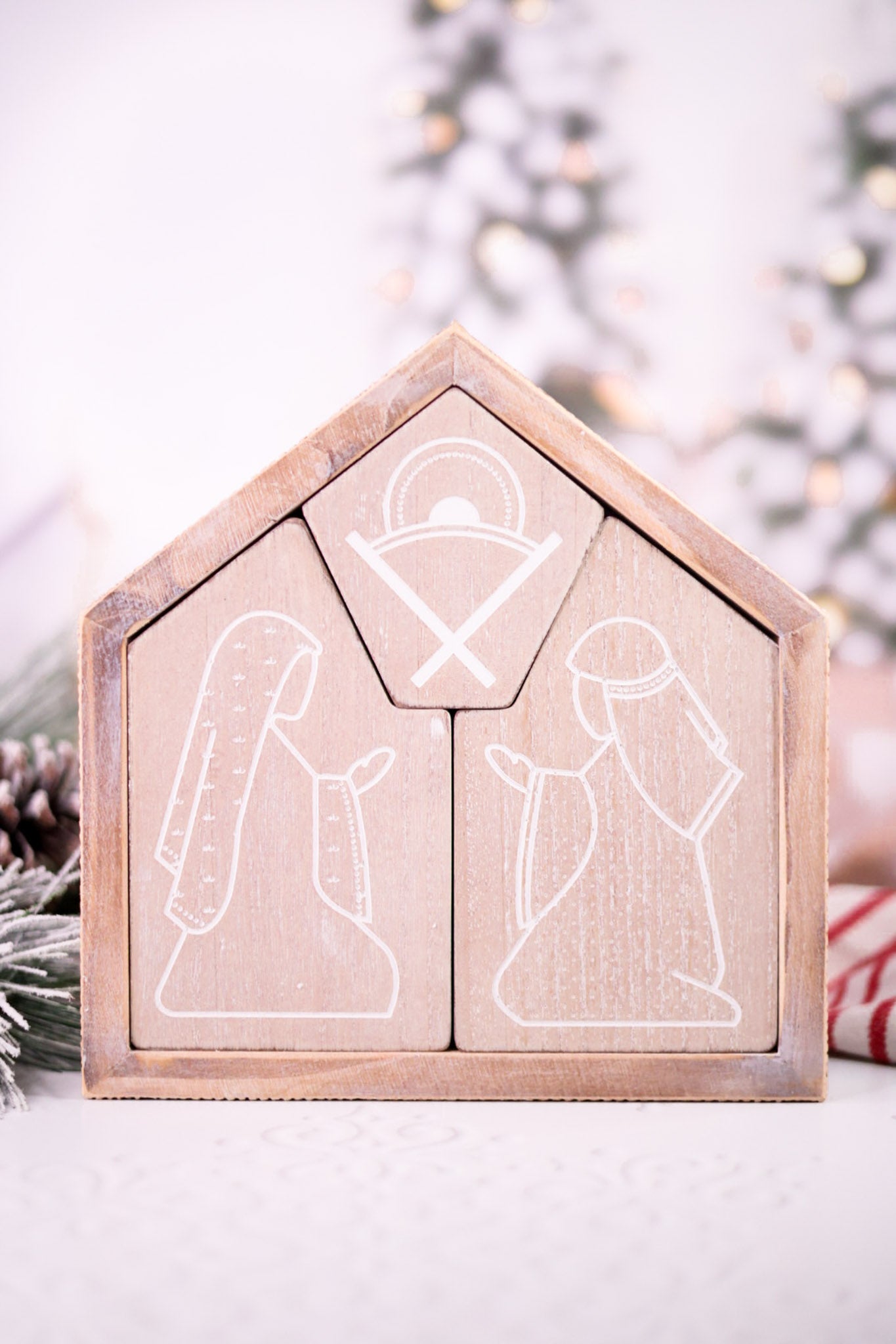 Wooden Nativity Puzzle Sitter