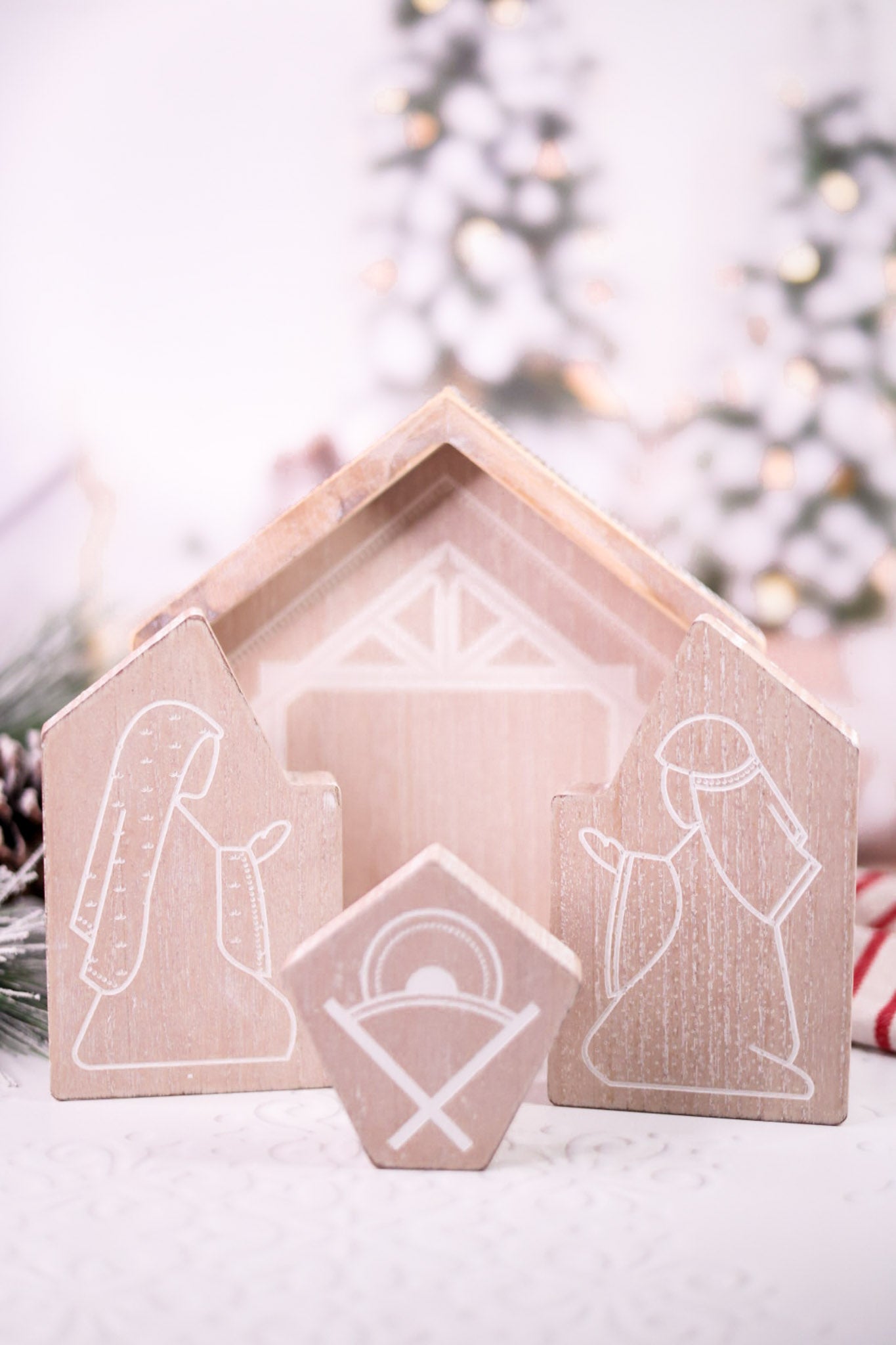 Wooden Nativity Puzzle Sitter