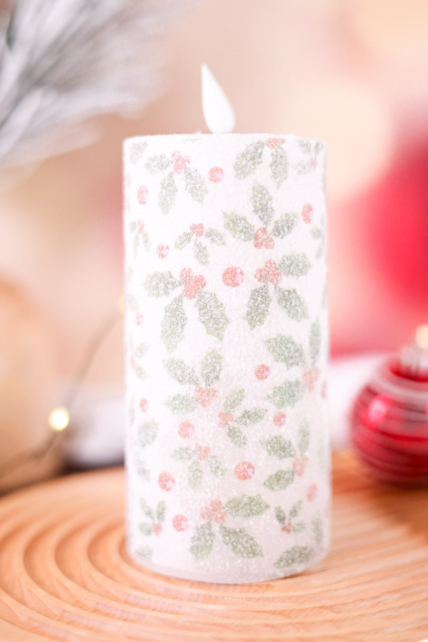 6" Holly LED Pillar