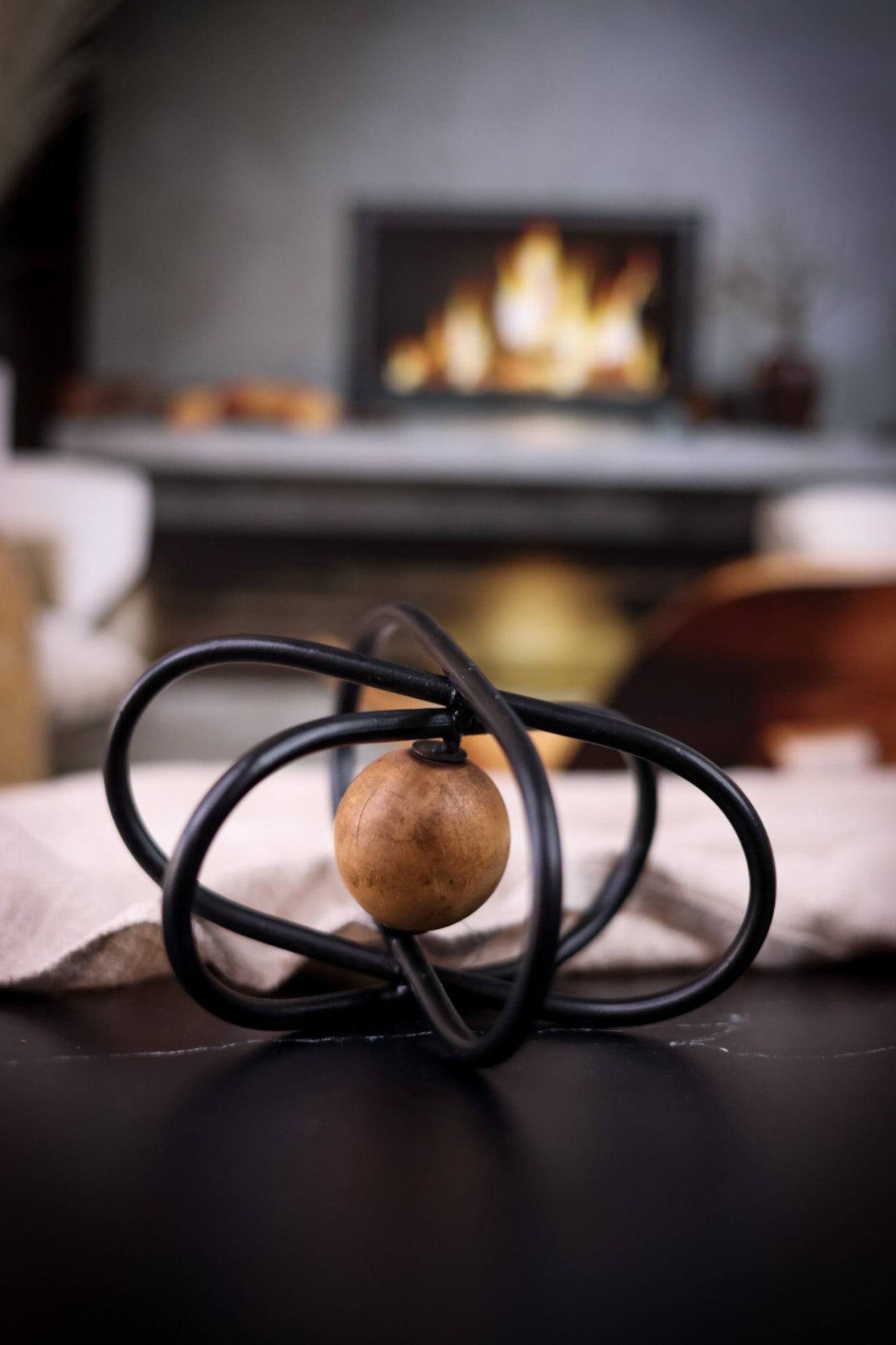 Atomic Metal Shape Tabletop Decor (2 Sizes)