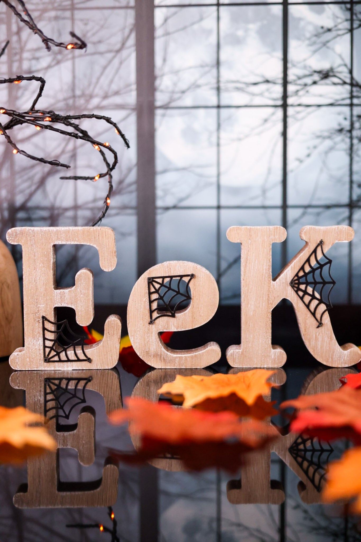 Eek Wood Cutout