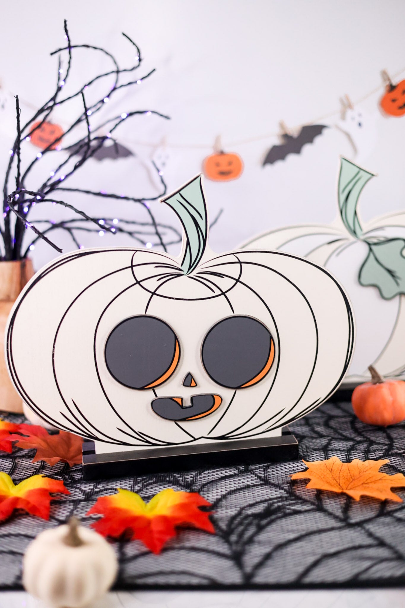 Reversible Pumpkin/Jack-O-Lantern Wooden Sitter