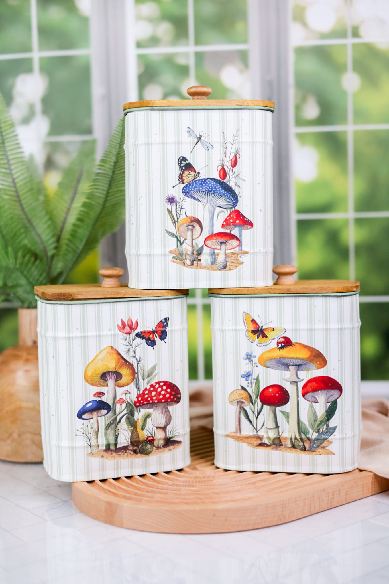 7.5" Metal Mushroom Containers (3 Styles)