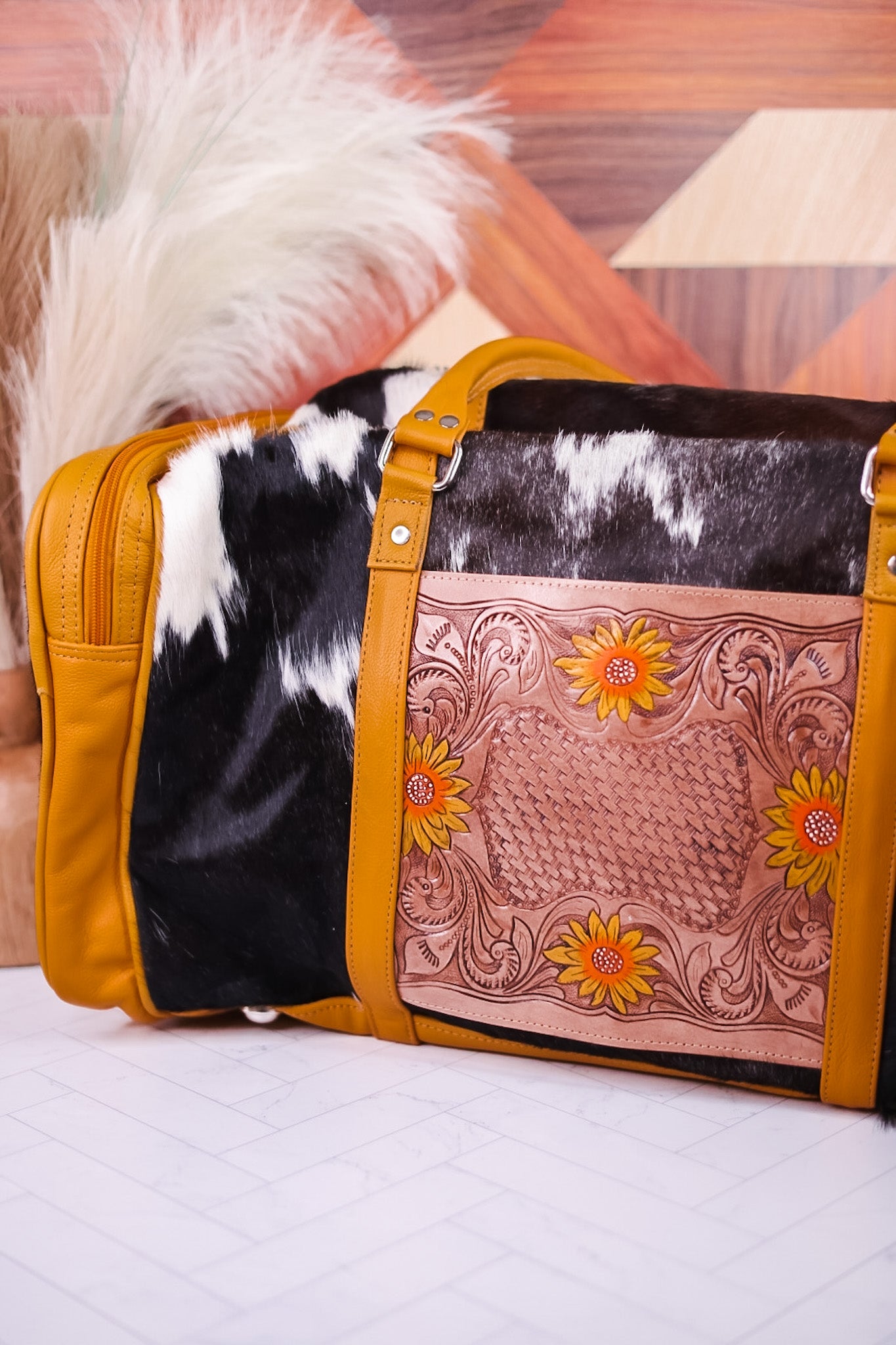 Sunrise Yellow Darling Mesa Traveller Bag