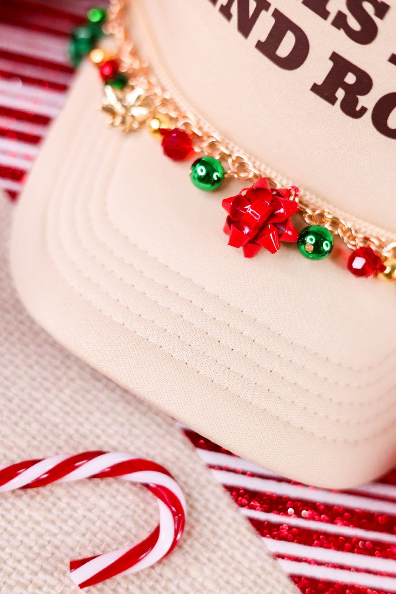 Christmas Bow Trucker Hat Chain