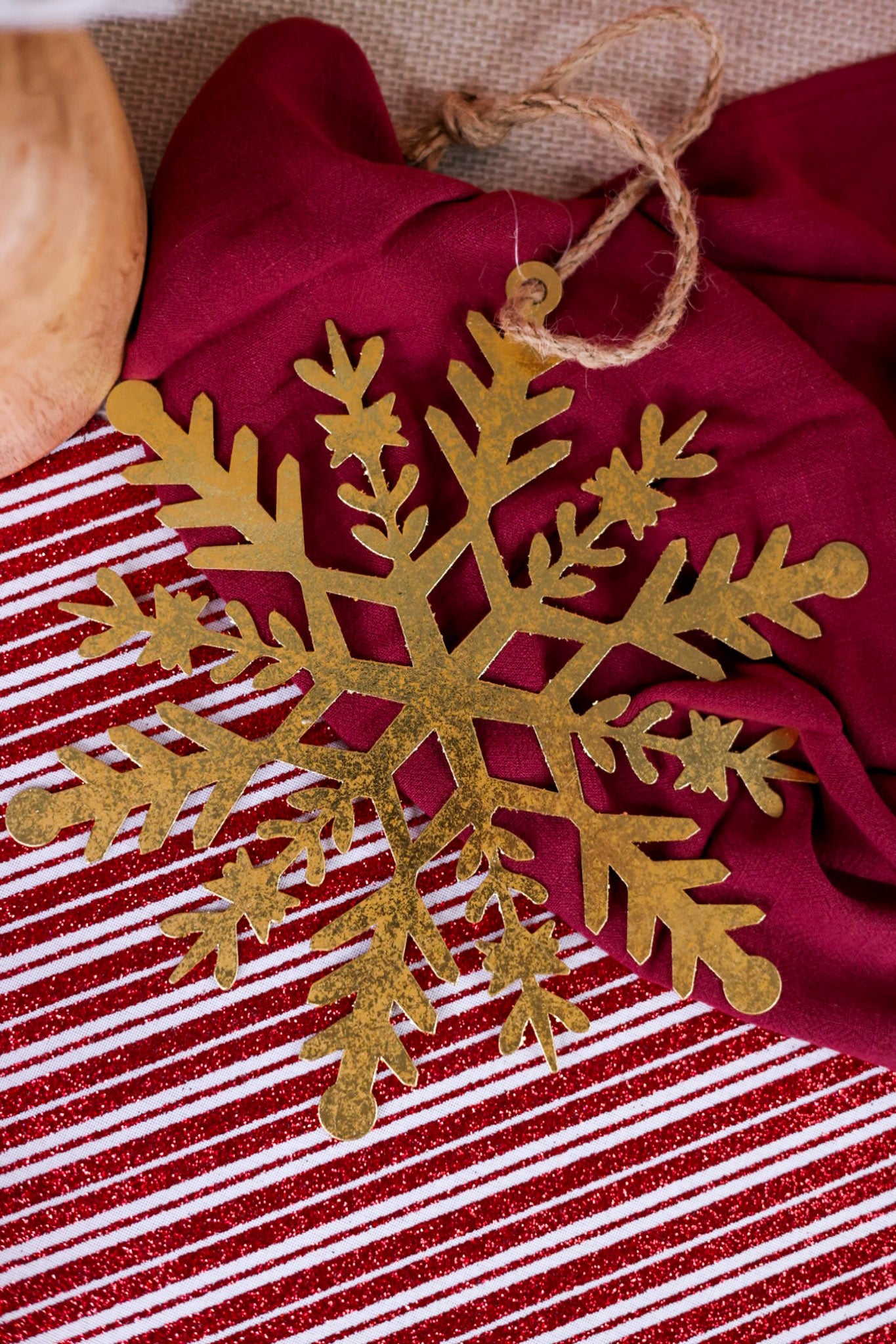 Metallic Snowflake Ornaments (2 Colors)