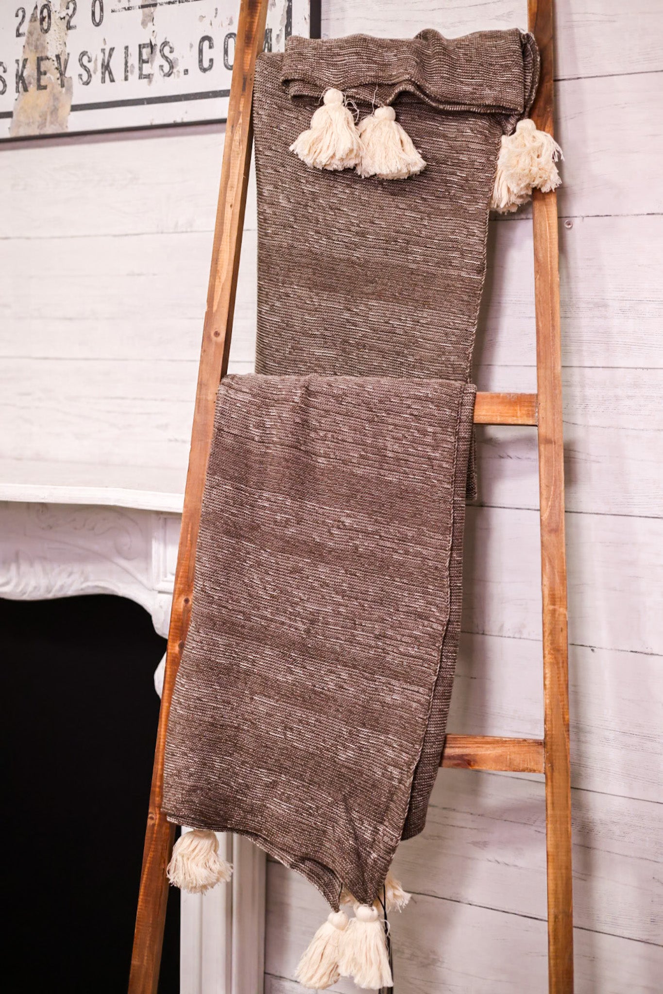 Multi Toned Brown Throw Blanket with Tassels