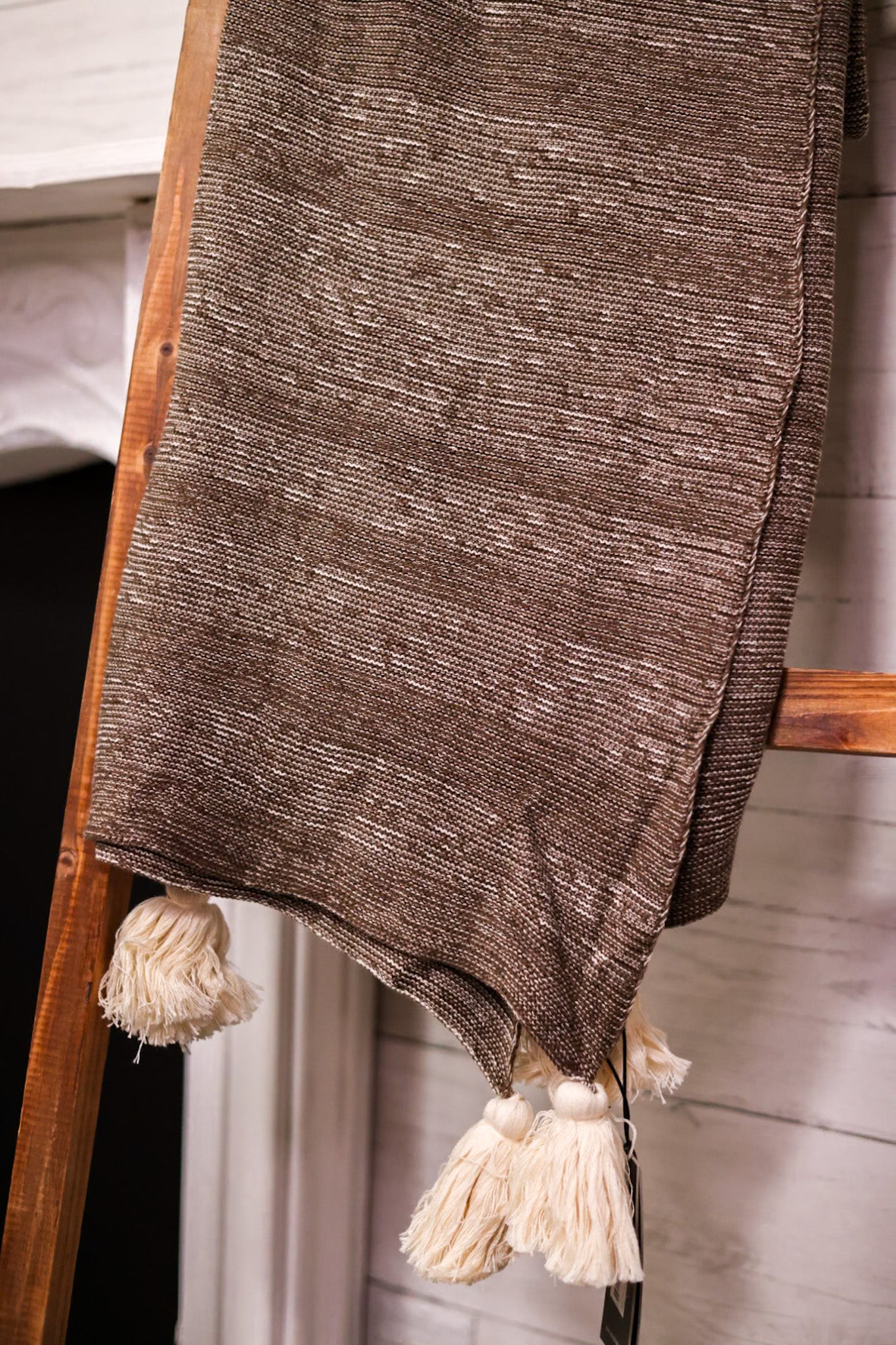 Multi Toned Brown Throw Blanket with Tassels