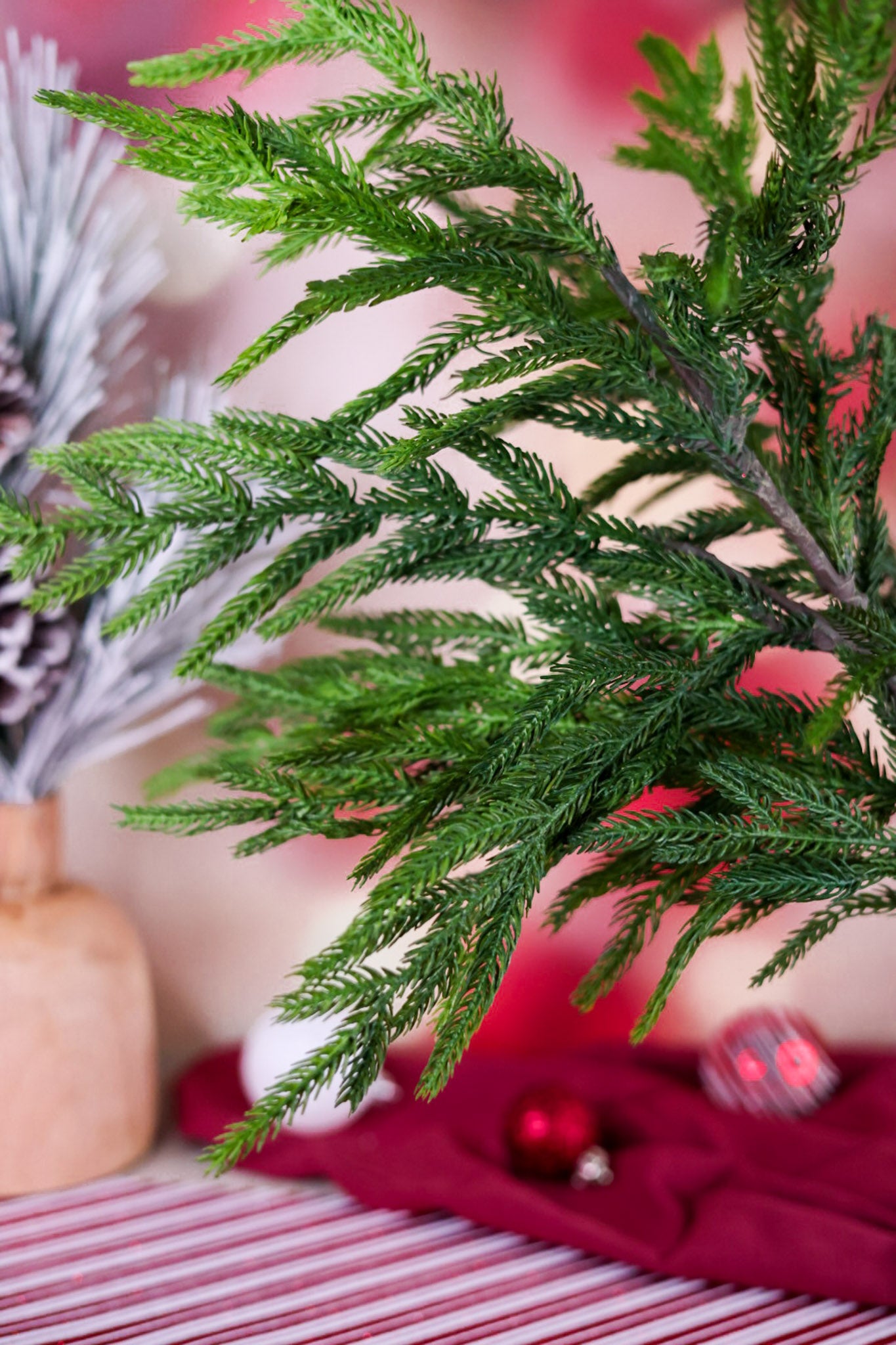 33" Norfolk Pine Spray