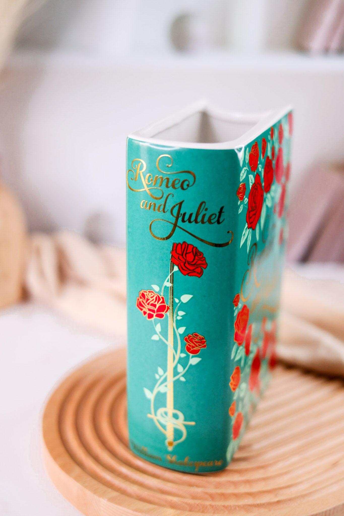 Romeo & Juliet Ceramic Book Vase