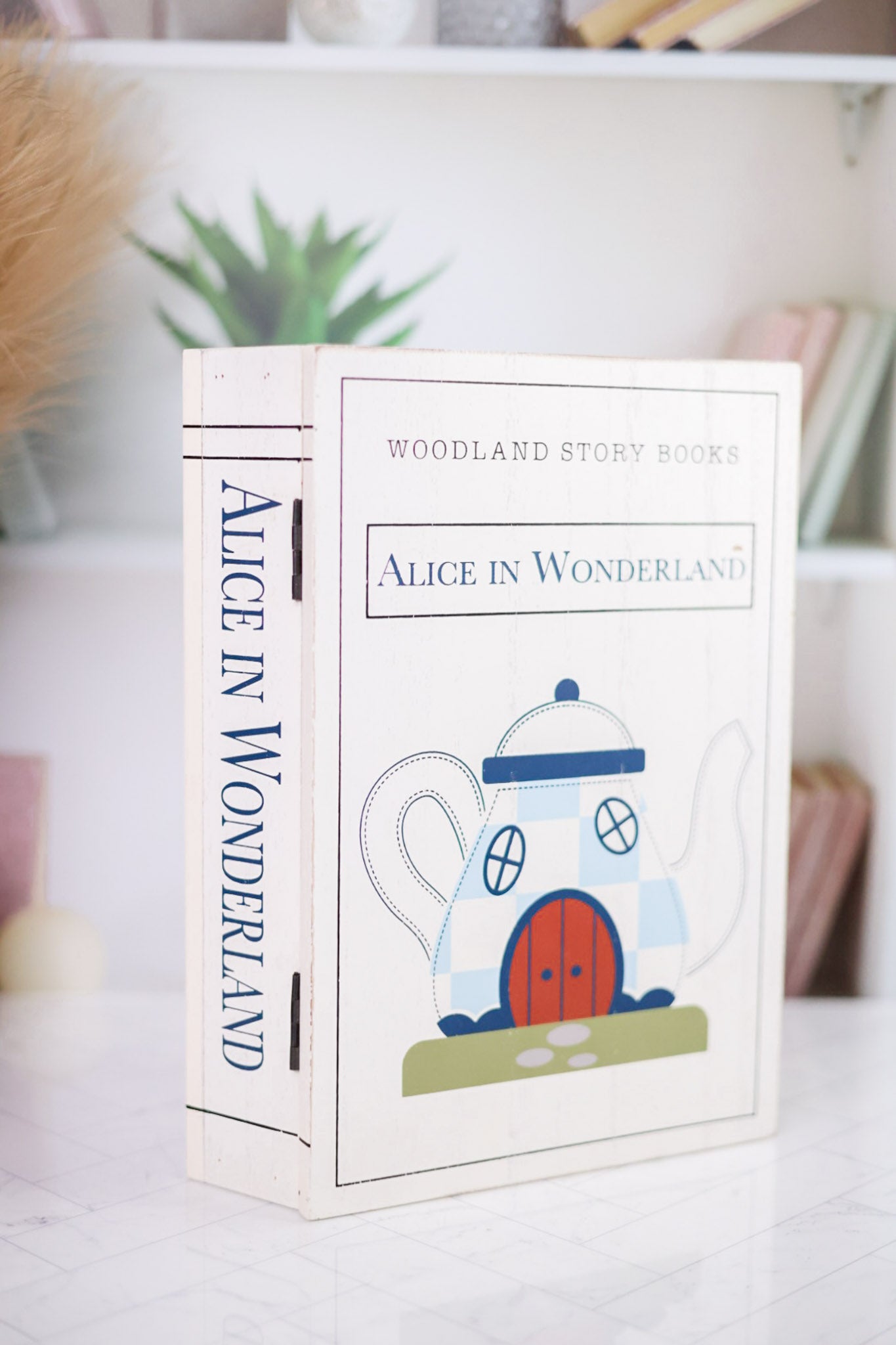 Alice in Wonderland Woodland Storybook Collection