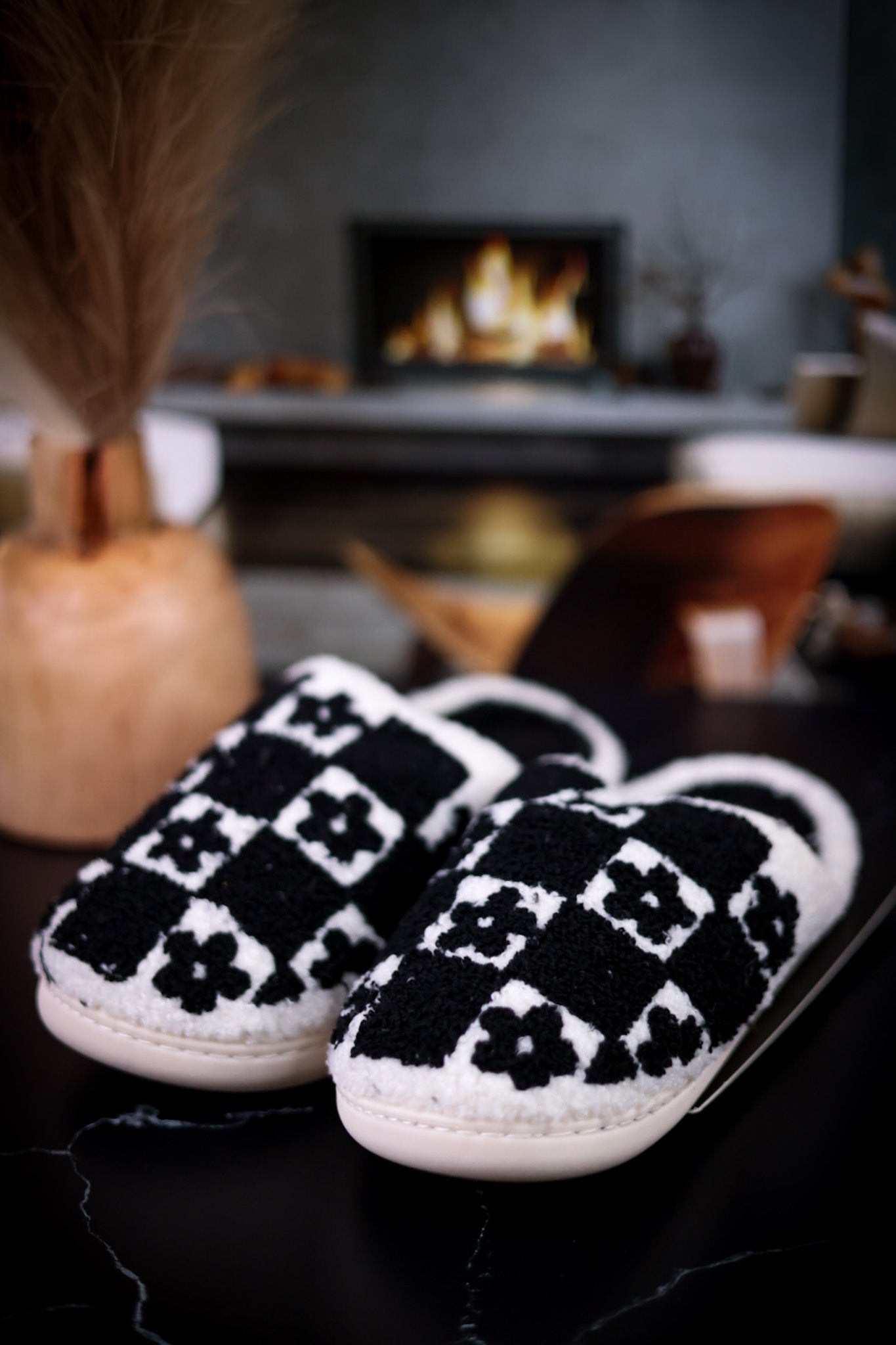 Daisy Checker Slippers