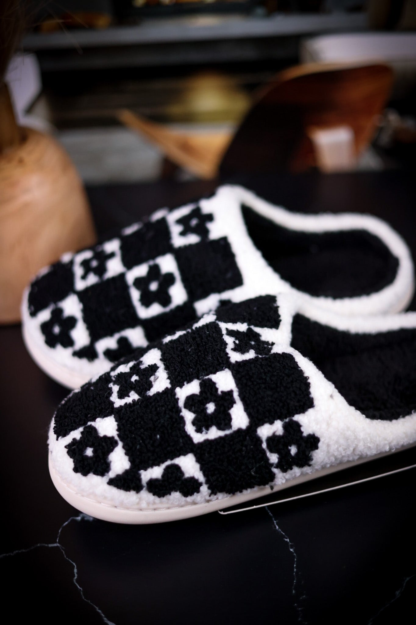 Daisy Checker Slippers