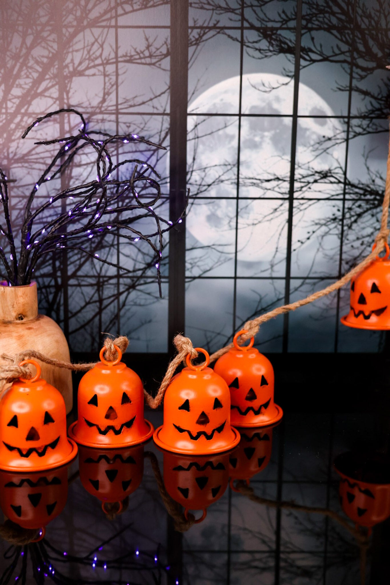 Metal Jack-O-Lantern Bell Garland