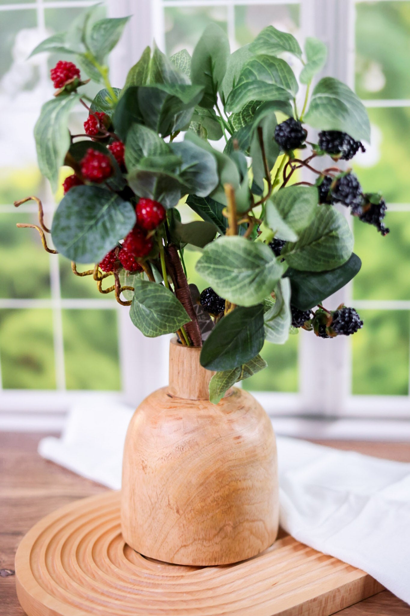 16" Faux Berry Pick (2 Colors)