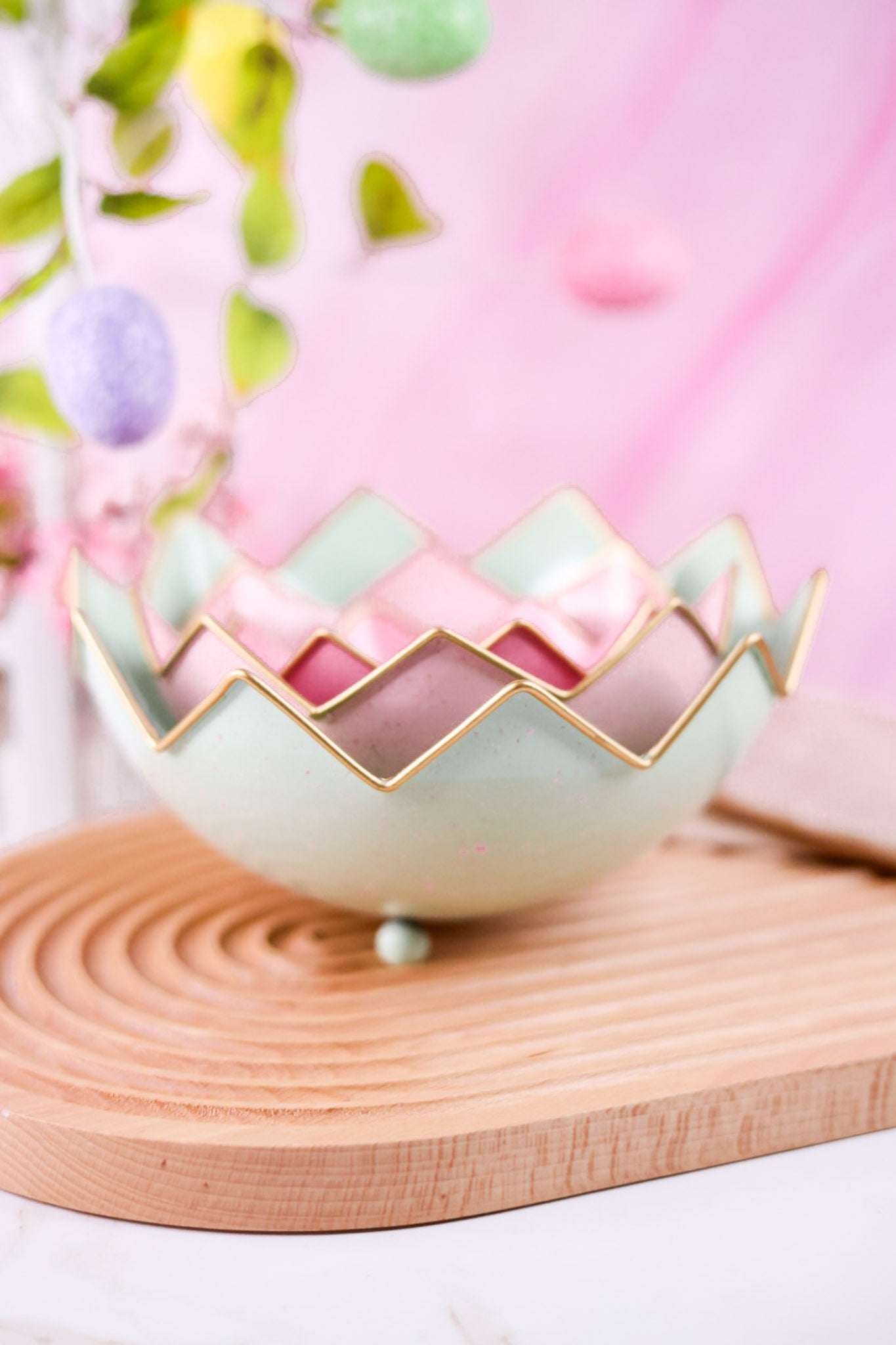 Metal Scalloped Easter Egg Bowls (3 Sizes)