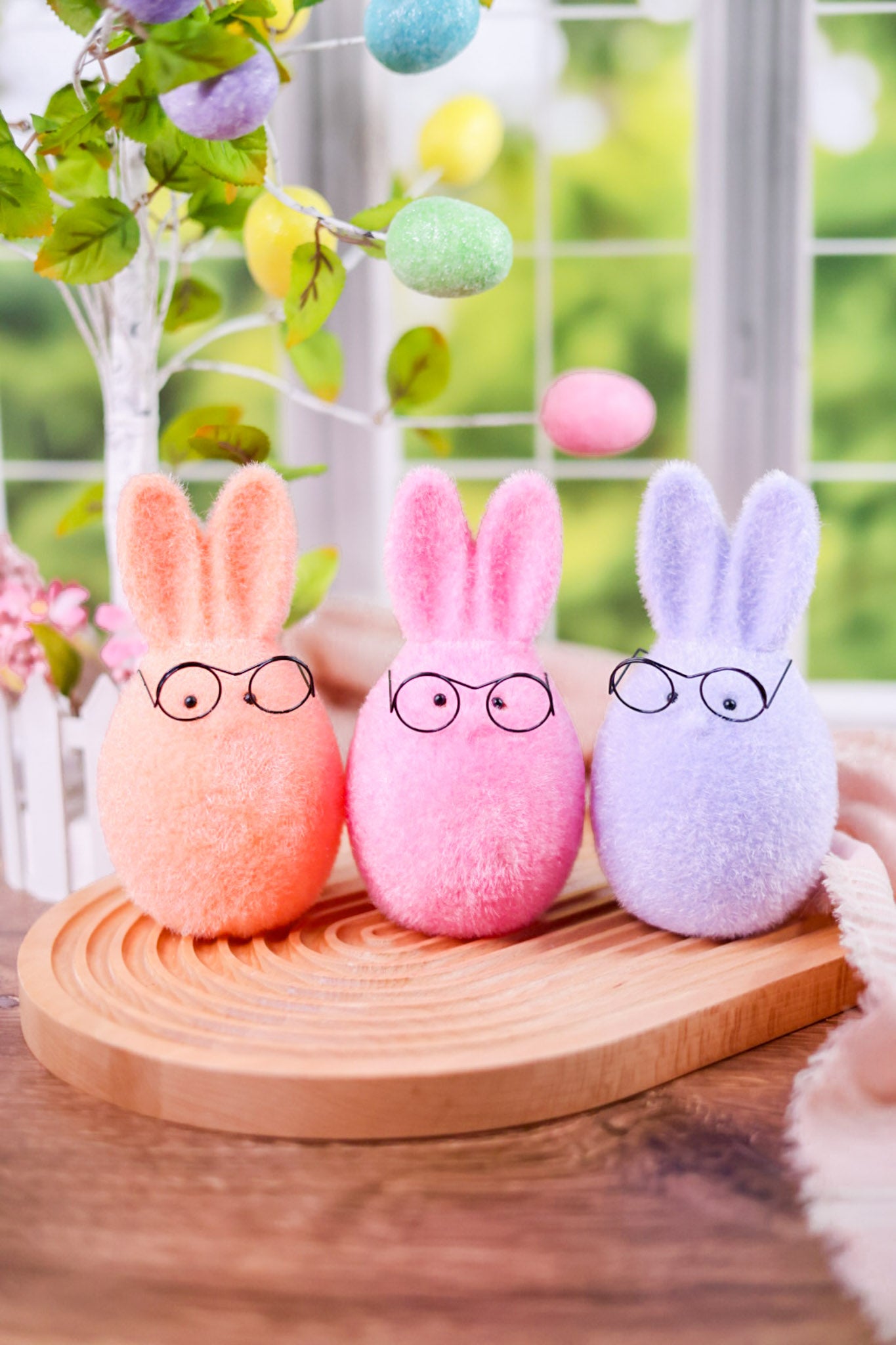 6" Flocked Sherbet Bunnies with Glasses